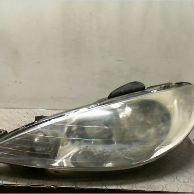 Phare gauche Peugeot 206 3-5 portes (2A-C) 1.4 hdi eco 70 (2001-2009) 5 portes