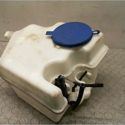 Reservoir lave-glace avant Mercedes-benz CLASSE B Sports Tourer (W245) B 180 cdi (245.207) (2005-2011) 5 portes