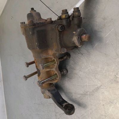Boitier de direction NISSAN NAVARA I