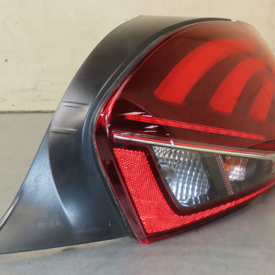 Feu arrière droit Peugeot 208 I (CA_, CC_) 1.2 vti 82 (2012)