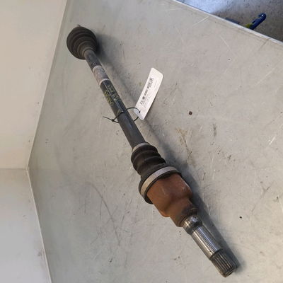 Transmission avant droite Peugeot 208 I (CA_, CC_) 1.2 puretech 82 (2018)