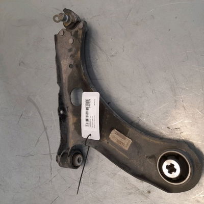 Triangle inf avd Peugeot 208 II (UB_, UP_, UW_, UJ_) 1.2 puretech 100 (2019) 5 portes