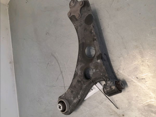 Triangle inf avd Peugeot 208 II (UB_, UP_, UW_, UJ_) 1.2 puretech 100 (2019) 5 portes