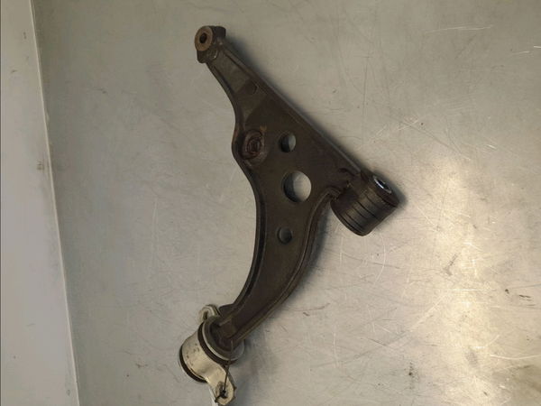 Triangle inf avd Peugeot BOXER Camionnette (244) 2.2 hdi (2001-2006)