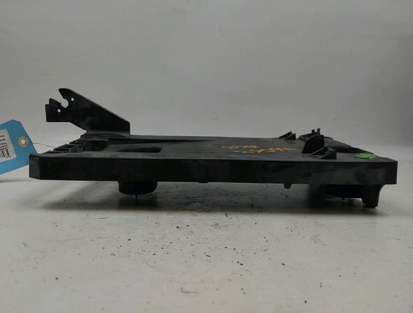 Support de batterie de traction Skoda OCTAVIA IV Combi (NX5) 1.4 tsi iv (2020)