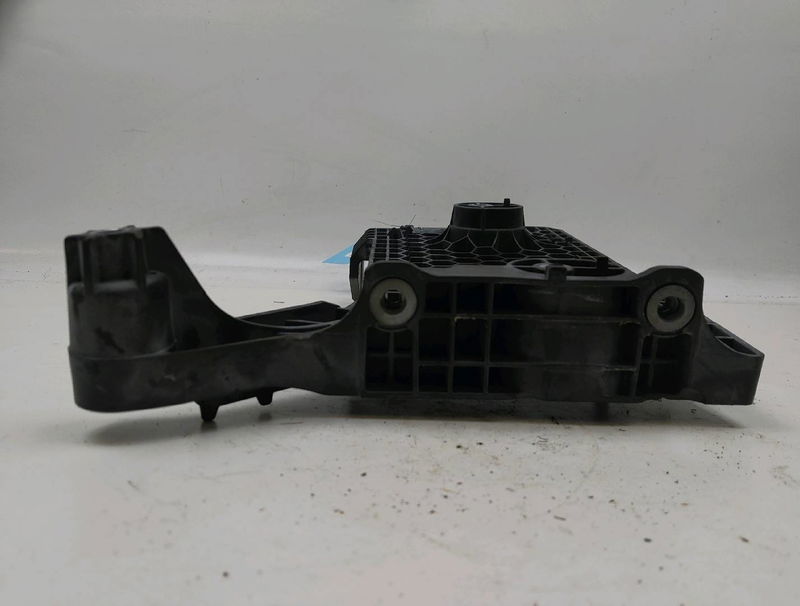 Support de batterie de traction Skoda OCTAVIA IV Combi (NX5) 1.4 tsi iv (2020)