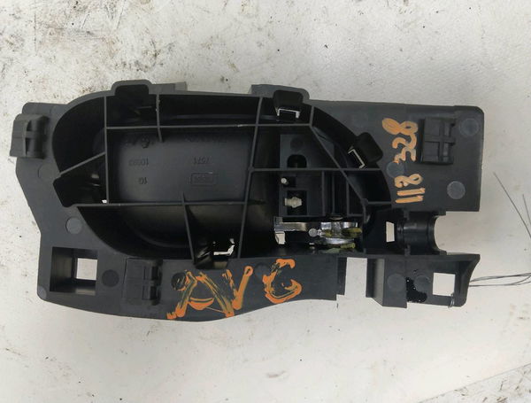 Poignee int porte avg Citroën DS4 (NX_) 1.6 hdi 110 (2011-2015)