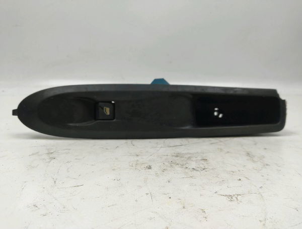 Commande lève-glace porte avant droite Citroën DS4 (NX_) 1.6 hdi 110 (2011-2015)