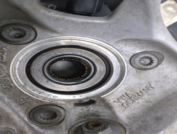 Fusee avd Skoda OCTAVIA IV Combi (NX5) 1.4 tsi iv (2020)