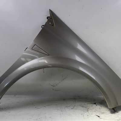 Aile avant droite Renault MEGANE II Break (KM0-1_) 1.5 dci (km16, km1e) (2005-2008)