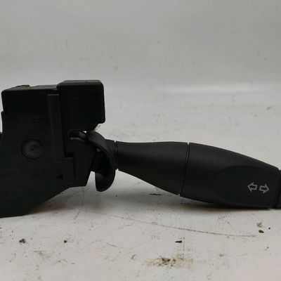 Commande clignotant Ford FOCUS I (DAW, DBW) 1.6 16v (1998-2004)