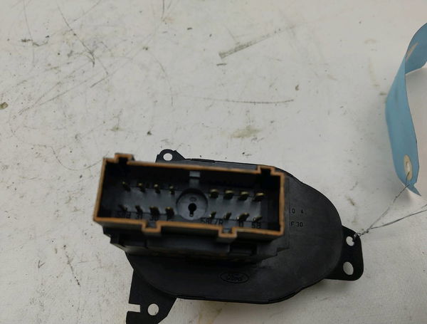 Commande eclairage Ford FOCUS I (DAW, DBW) 1.6 16v (1998-2004)