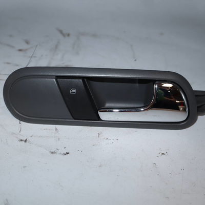 Poignee int porte avd Seat IBIZA III (6L1) 1.4 tdi (2002-2005)