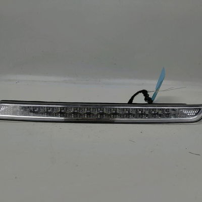 Feux stop supplementaire Peugeot 2008 I (CU_) 1.2 thp 110 - puretech 110 (2015) 5 portes