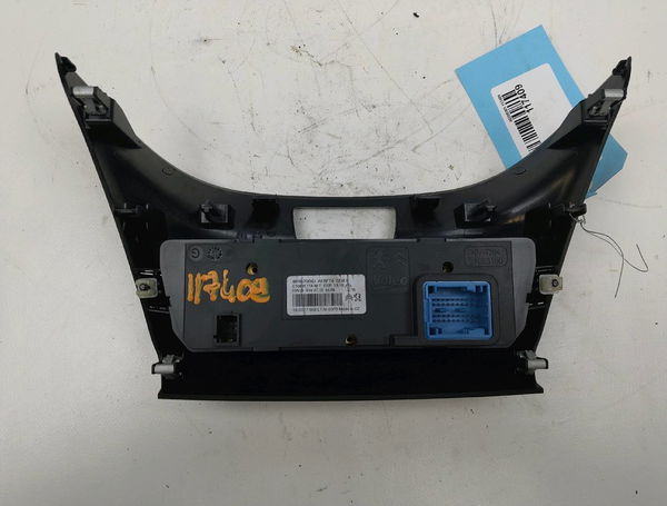 Commande de chauffage Peugeot 2008 I (CU_) 1.2 thp 110 - puretech 110 (2015) 5 portes