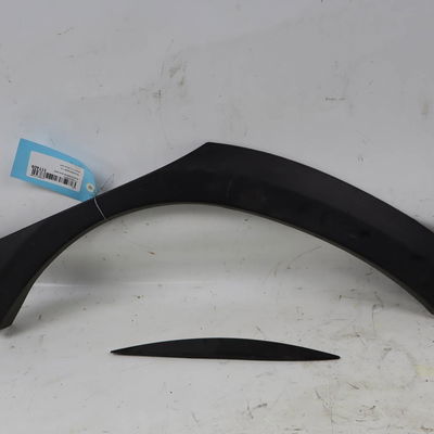 Elargisseur aile arg Peugeot 2008 I (CU_) 1.2 thp 110 - puretech 110 (2015) 5 portes