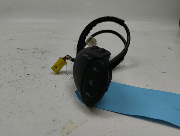 Commande autoradio Renault KANGOO Express (FC0-1_) 1.2 (fc01, fc0a, fc0f) (1997)