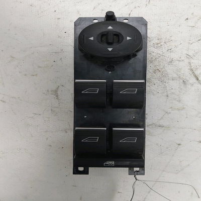Commande lève-glace porte avant gauche Ford FOCUS III 1.5 tdci (2014-2017)