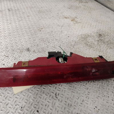Feux stop supplementaire Renault TWINGO II (CN0_) 1.2 16v (cn04, cn0a, cn0b) (2007-2014) 3 portes