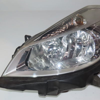 Phare gauche Renault CLIO III (BR0-1, CR0-1) 1.2 16v (br02, br0j, br11, cr02, cr0j, cr11) (2005-2014) 5 portes