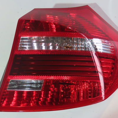 Feu arrière droit Bmw 1 (E81) 130 i (2006-2011)