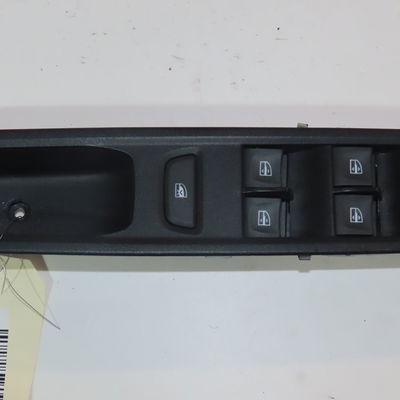 Commande lève-glace porte avant gauche Dacia JOGGER 1.0 tce 100 eco-g (rkmt) (2022)