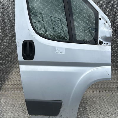 Porte avant droite Peugeot BOXER Camionnette 2.2 hdi 110 (2011)