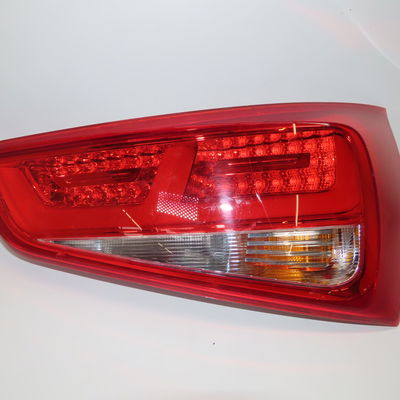 Feu arrière droit Audi A1 (8X1, 8XK) 1.4 tfsi (2011-2015) 3 portes