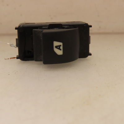 Commande lève-glace porte avant gauche Peugeot PARTNER Camionnette-Monospace (5_, G_) 1.6 hdi 90 (2005-2015)