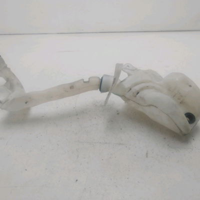 Reservoir lave-glace avant Peugeot 208 I (CA_, CC_) 1.6 hdi (2012) 5 portes