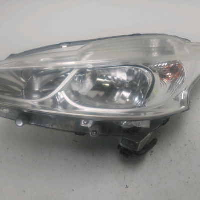 Phare gauche Peugeot 208 I (CA_, CC_) 1.6 hdi (2012) 5 portes