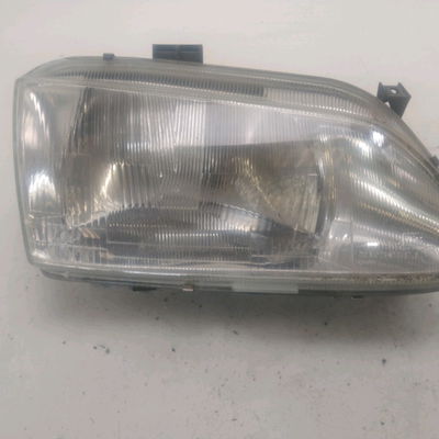 Phare droit Renault MEGANE Scenic (JA0-1_) 1.9 dti (ja0n) (1997-1999)