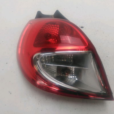 Feu arrière gauche Renault CLIO III (BR0-1, CR0-1) 1.5 dci (2010-2014) 5 portes