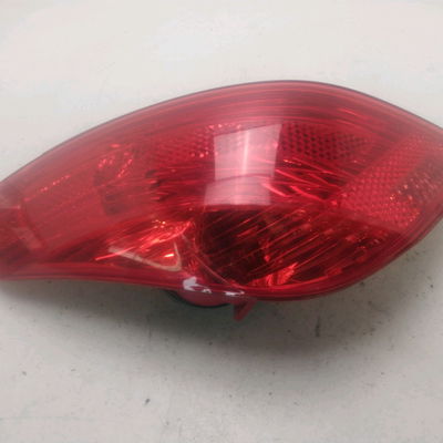 Feu arrière gauche Peugeot 308 I (4A_, 4C_) 1.6 16v (2007-2014) 5 portes