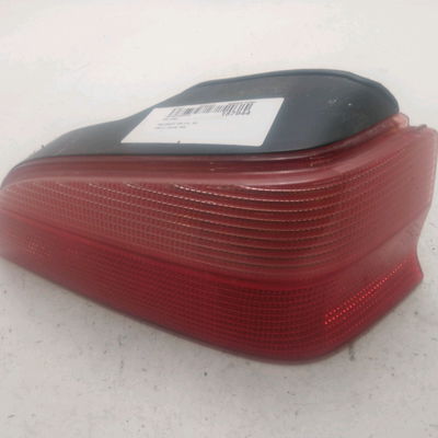 Feu arrière droit Peugeot 106 II (1A_, 1C_) 1.4 i (1996-2004)