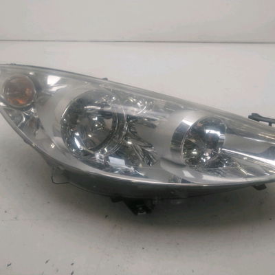 Phare droit Peugeot 308 I (4A_, 4C_) 1.6 16v (2007-2014) 5 portes