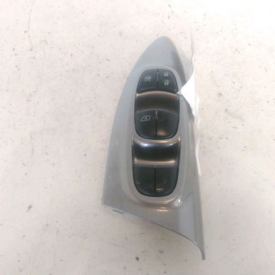 Commande lève-glace porte avant gauche Nissan JUKE (F15) 1.5 dci (2010) 5 portes
