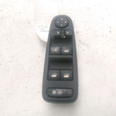 Commande lève-glace porte avant gauche Citroën C4 PICASSO I Monospace (UD_) 1.6 hdi 110 (2010-2013) 5 portes