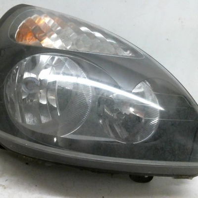 Phare droit Renault CLIO II (BB_, CB_) 1.6 16v (bb01, bb0h, bb0t, bb14, bb1d, bb1r, bb2kl, bb3g... (1998-2005)