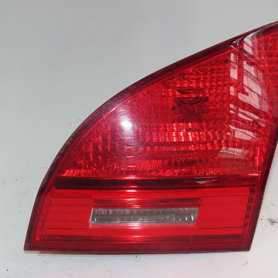 Feu arrière intérieur droit Kia VENGA (YN) 1.4 crdi 90 (2010)