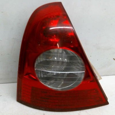 Feu arrière gauche Renault CLIO II (BB_, CB_) 1.6 16v (bb01, bb0h, bb0t, bb14, bb1d, bb1r, bb2kl, bb3g... (1998-2005)