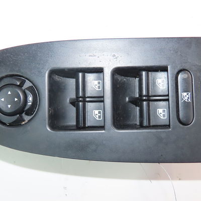 Commande lève-glace porte avant gauche Alfa romeo GIULIETTA (940_) 2.0 jtdm (940fxe1a, 940fxg11) (2010-2020)
