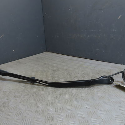 Bras essuie-glace avant droit Volvo S90 II (234) D3 (2016-2018)