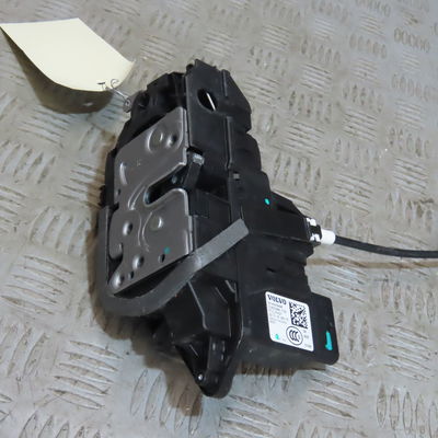 Serrure porte avd Volvo S90 II (234) D3 (2016-2018)
