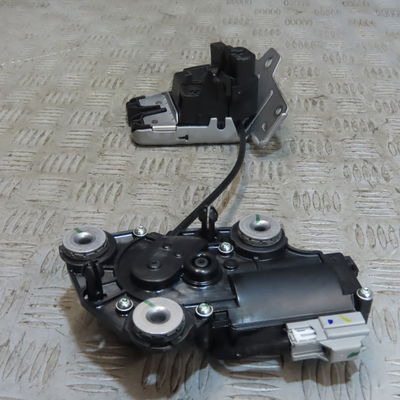 Serrure coffre arrière Volvo S90 II (234) D3 (2016-2018)