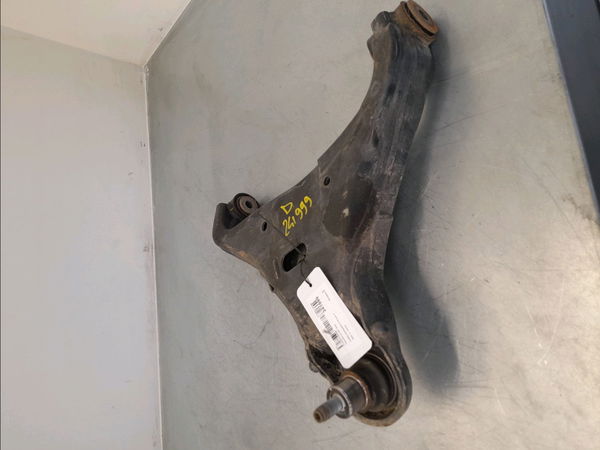 Triangle inf avd Ford RANGER (TKE) 2.0 ecoblue 4x4 (2019)