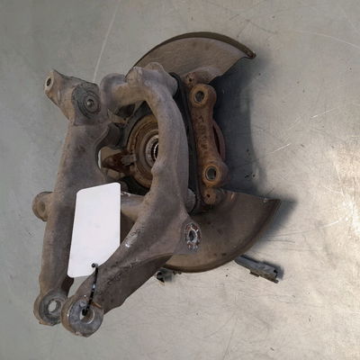 Fusee ard Peugeot 3008 Monospace (0U_) 2.0 hdi hybrid4 (0urhca) (2011-2016)