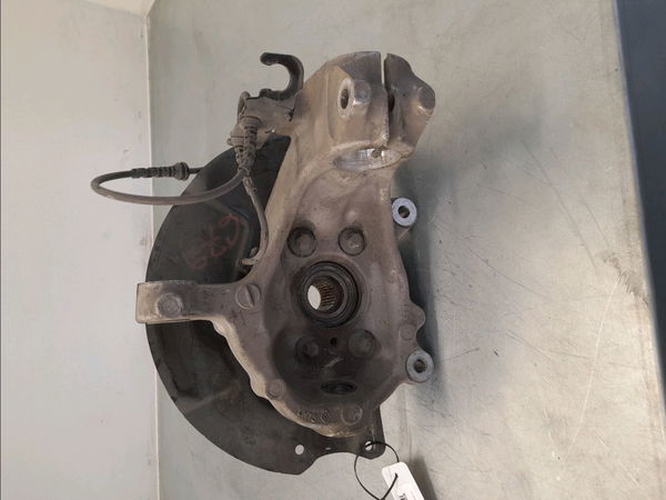 Fusee avg Renault MEGANE III 3-5 portes (BZ0-1_, B3_) 1.6 dci (bz00, bz12, bz13) (2011-2015) 5 portes