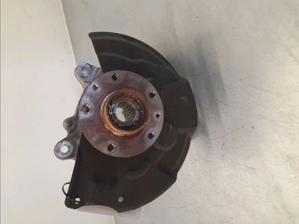 Fusee avg Renault MEGANE III 3-5 portes (BZ0-1_, B3_) 1.6 dci (bz00, bz12, bz13) (2011-2015) 5 portes