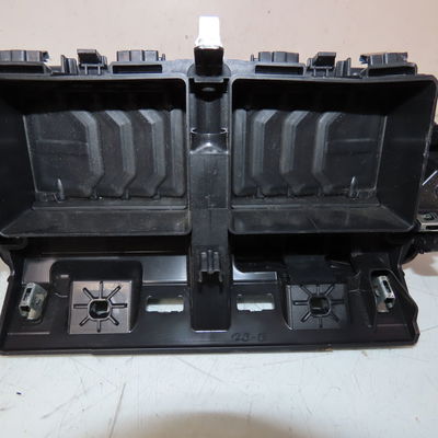 Bouton de warning Peugeot 208 II (UB_, UP_, UW_, UJ_) 1.2 puretech 100 (2019) 5 portes